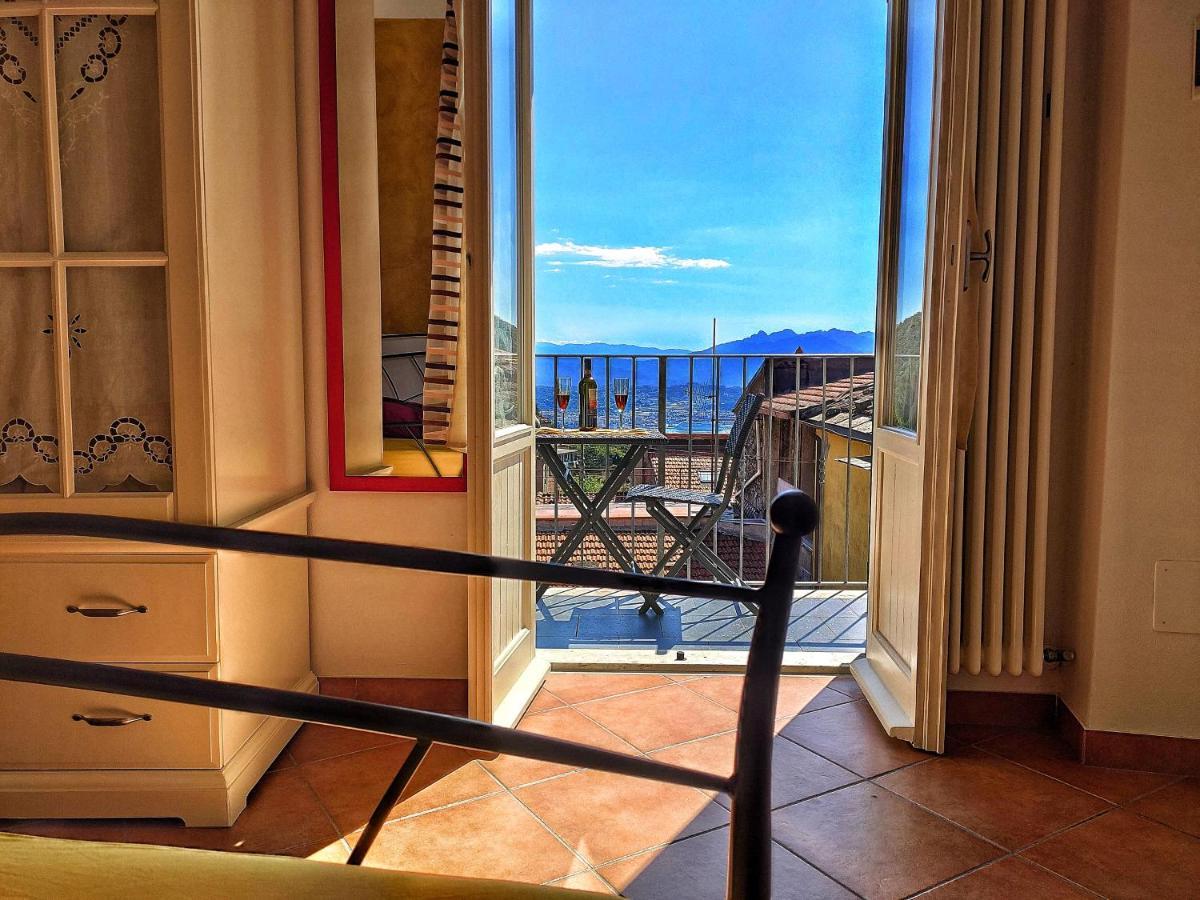Pietra Di Mare Hotel Biassa Bagian luar foto